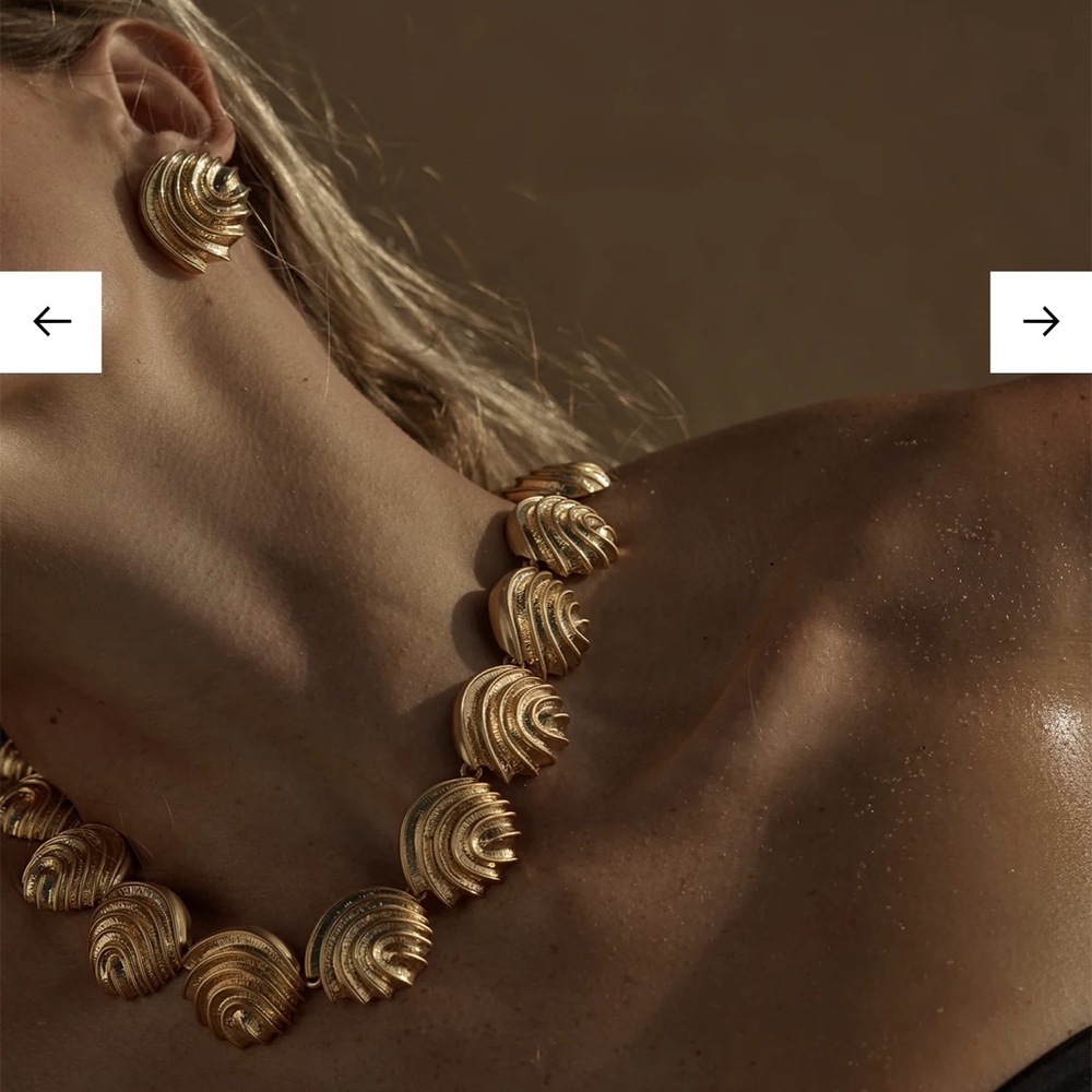 Monday Swimwear Cayman Necklace Gold - Picture 3 of 8